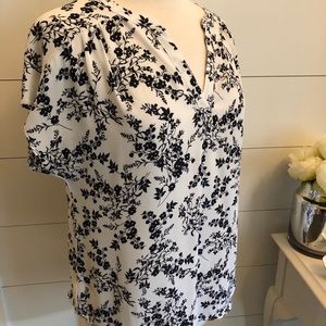 Navy Floral print top